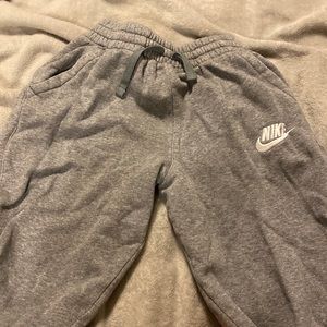 nike sweats